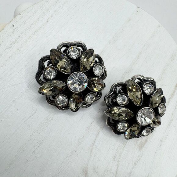 Tanner Signed Vintage Clip On Earrings rhinestone Flower Marquis Stone Earrings - Picture 5 of 11